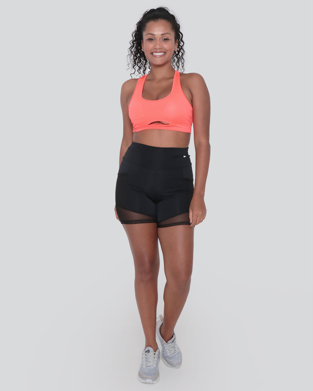 Bermuda Feminina Fitness Recortes Tule Preta