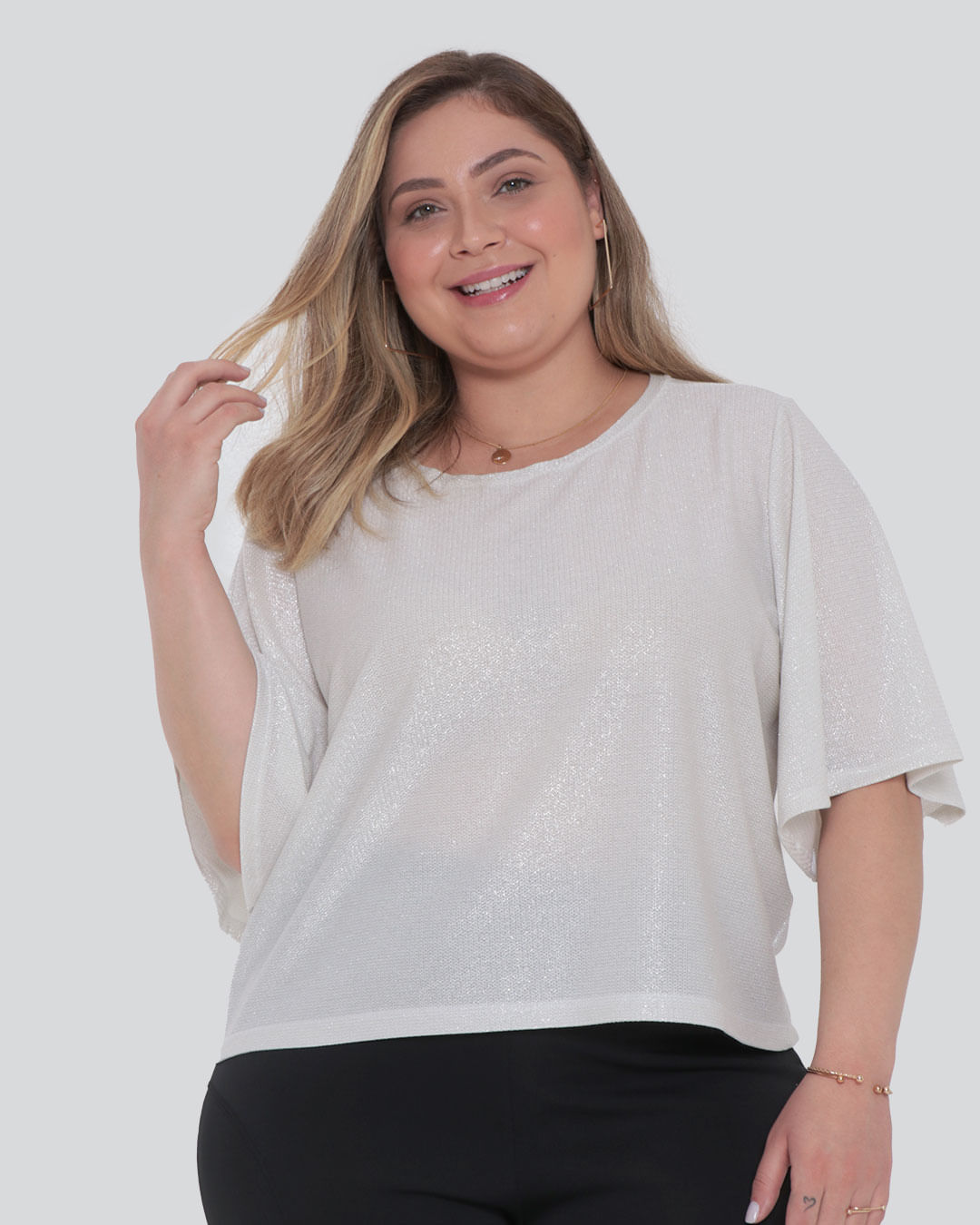 Blusas femininas plus size sales arimath