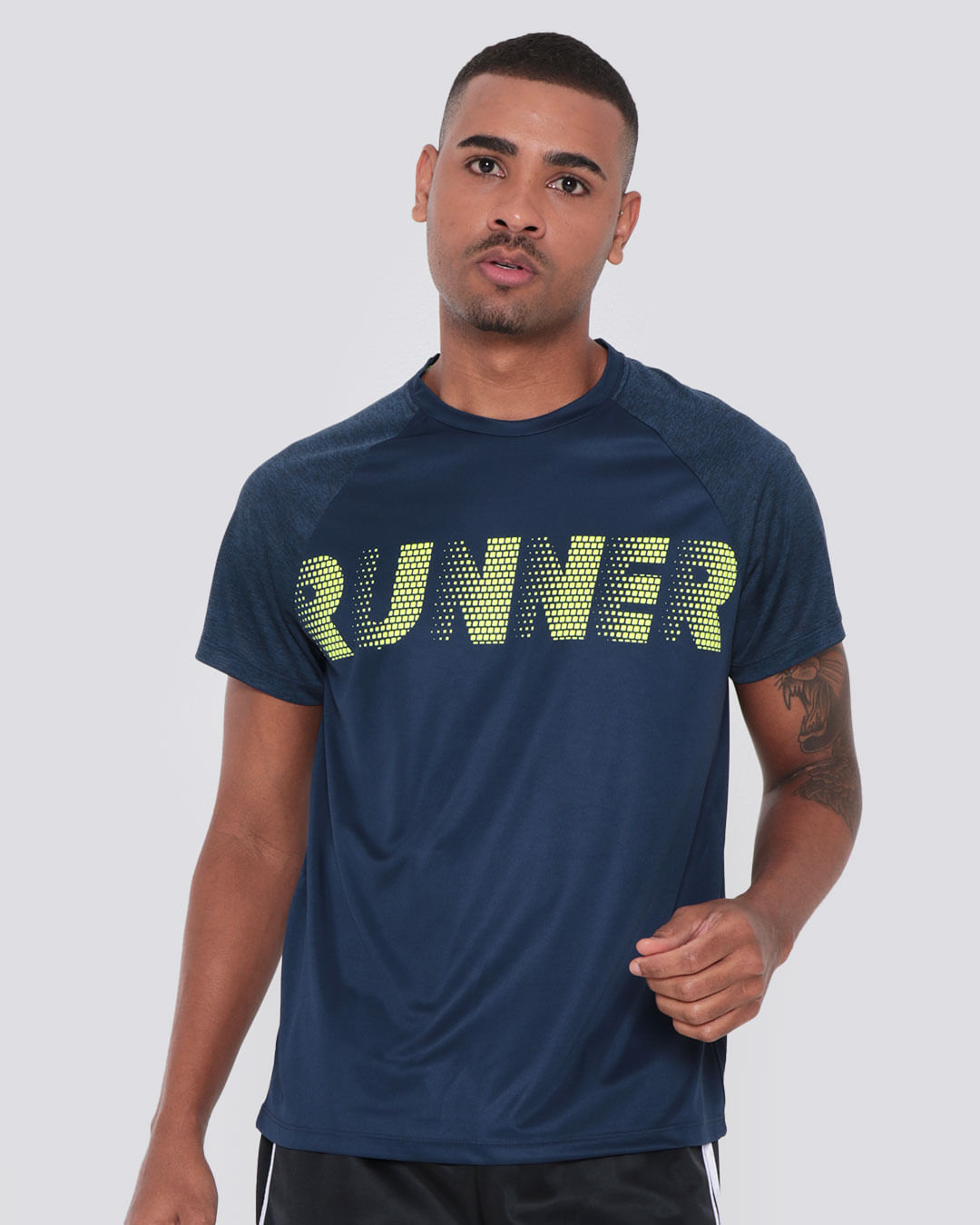 Camiseta Masculina Fitness Estampa Runner Azul Marinho