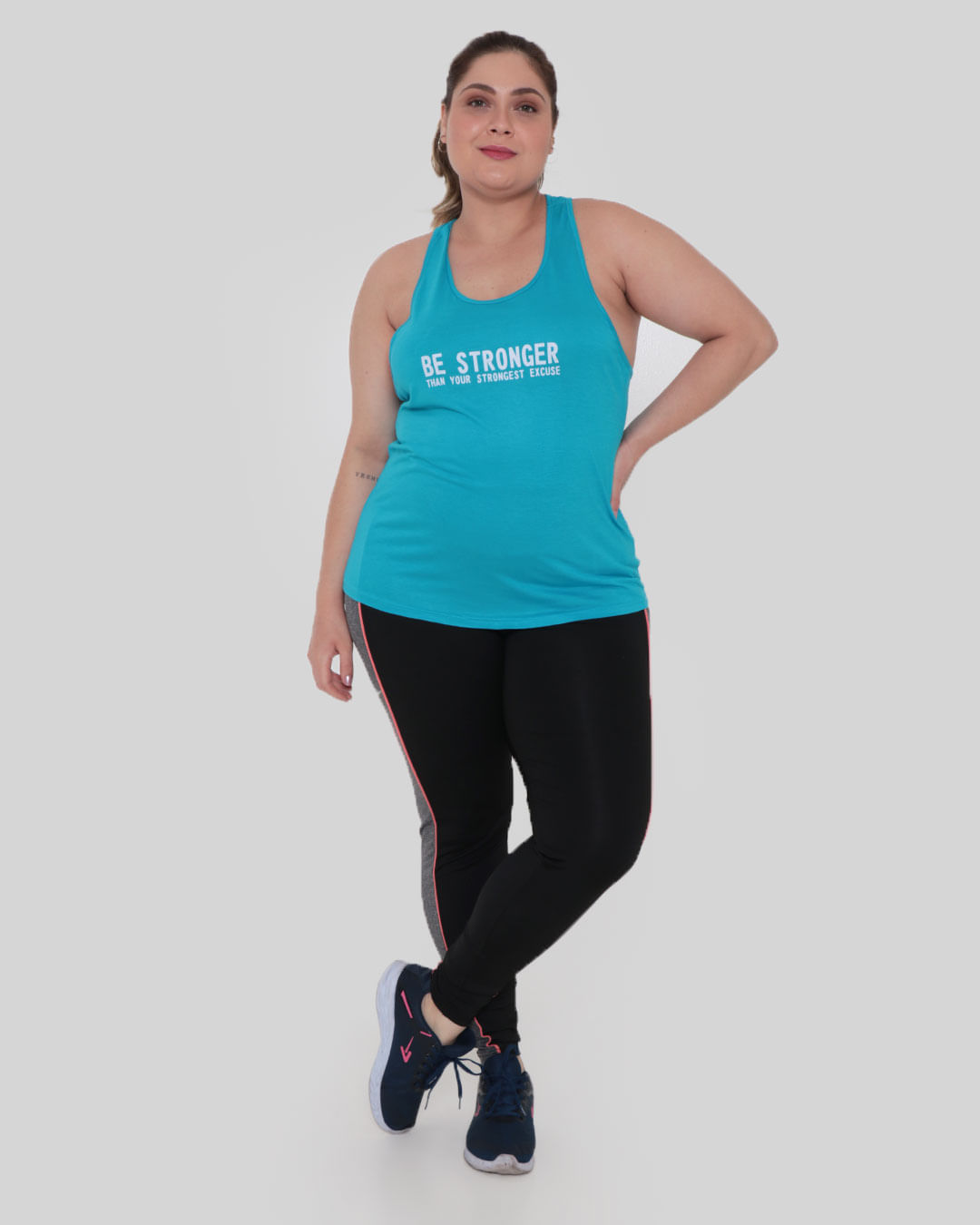 Regata Plus Size Feminina Fitness Fitter Preta