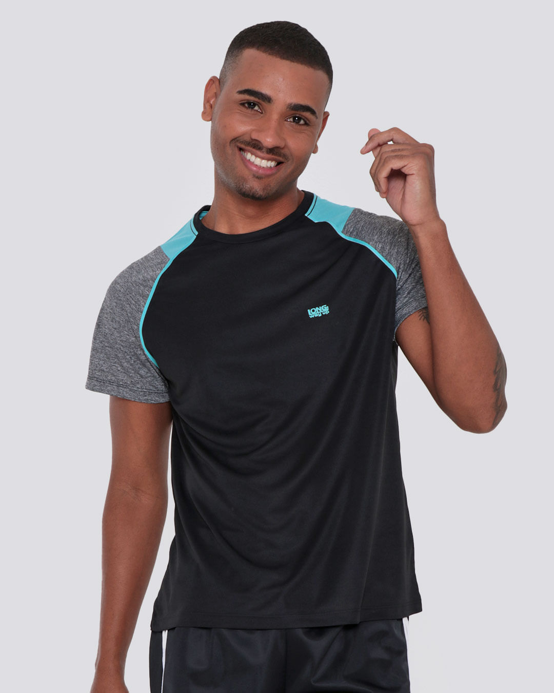 Camiseta Fitness Masculina Preta