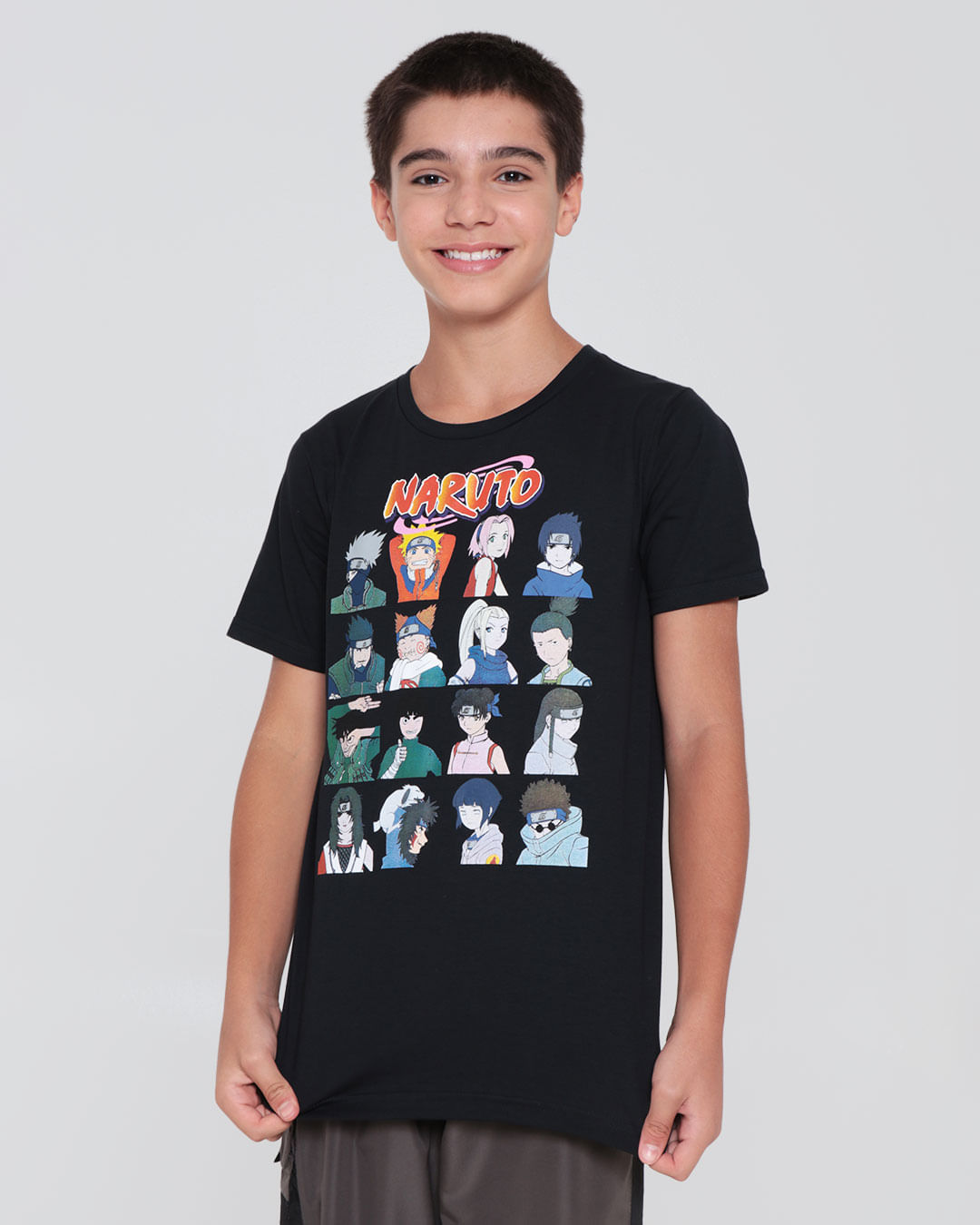 Camiseta Juvenil Estampa Personagens Naruto Preta