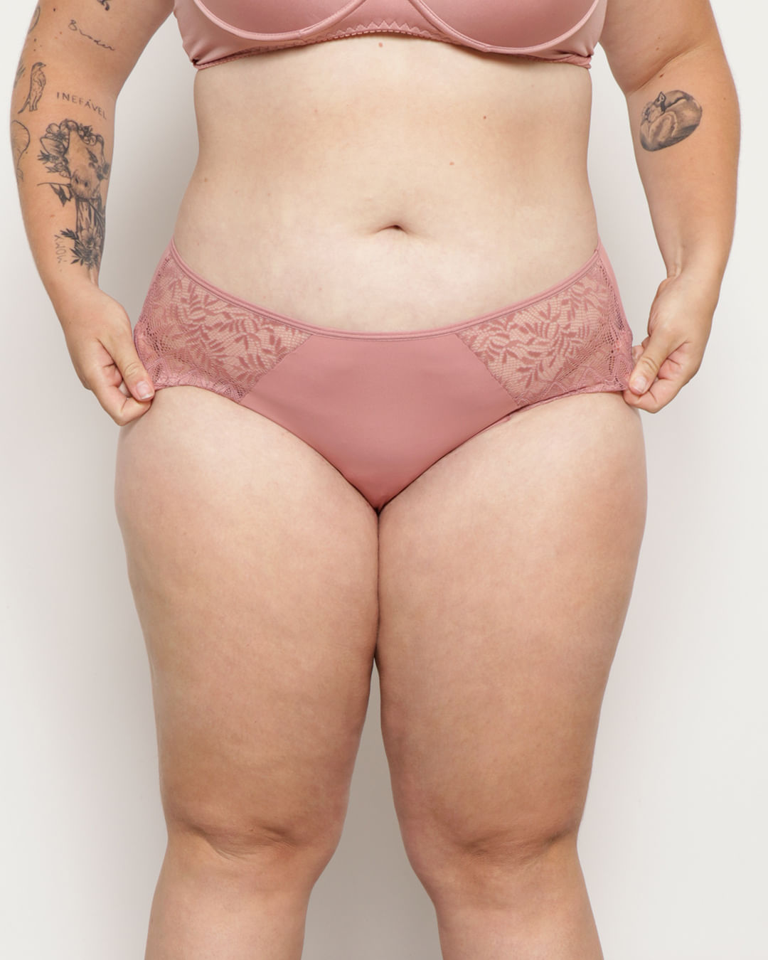 Calcinha Plus Size Feminina Alta Com Renda Rosa