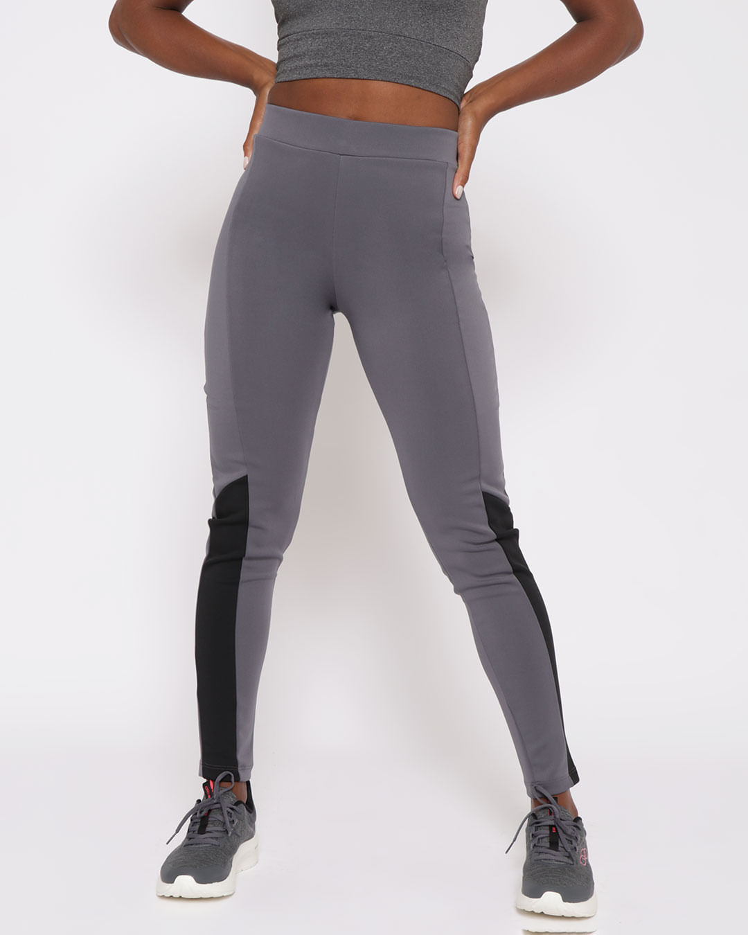 Calça Legging Fitness Feminina Com Recortes Cinza