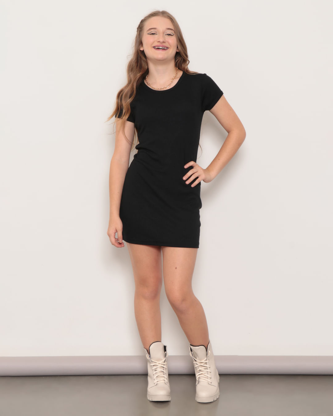 Vestido Juvenil Canelado Preto