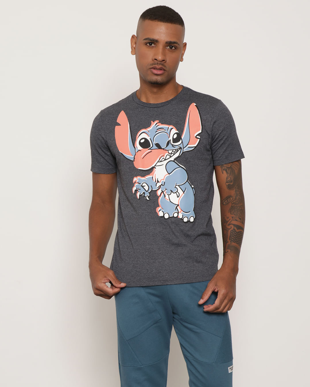 Camiseta Masculina Manga Curta Stitch Disney Cinza