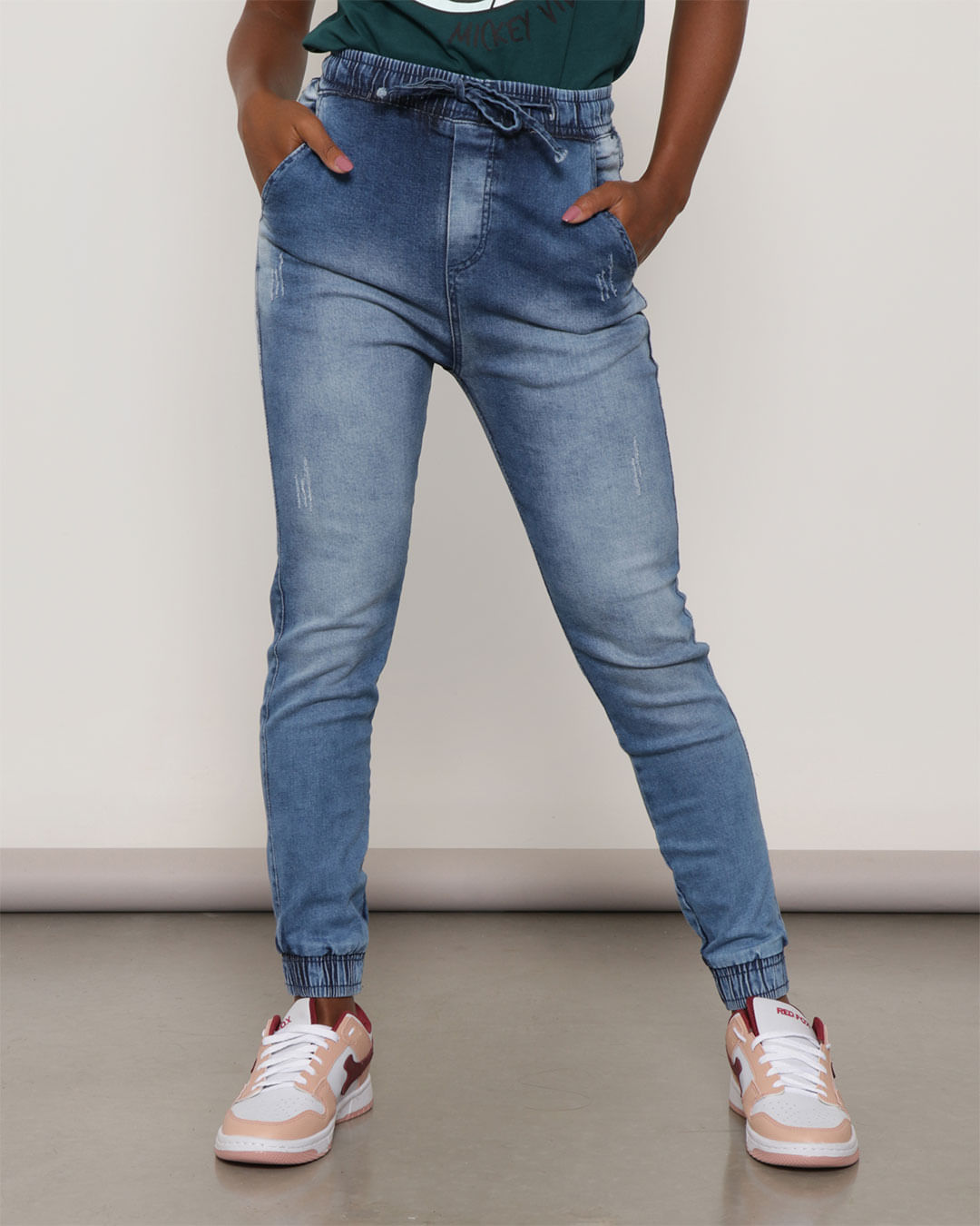 Calça Jeans Jogger Feminina Cordão - lojasbesni