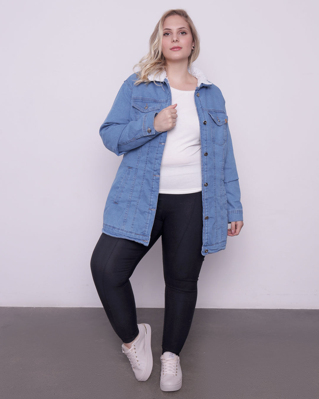 Jaqueta Feminina Jeans Plus Size Forro Sherpa Azul