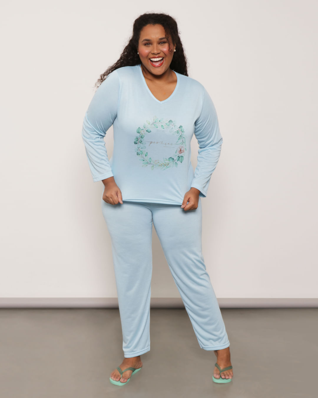 Pijama Feminino Plus Size Longo Estampa Floral Azul