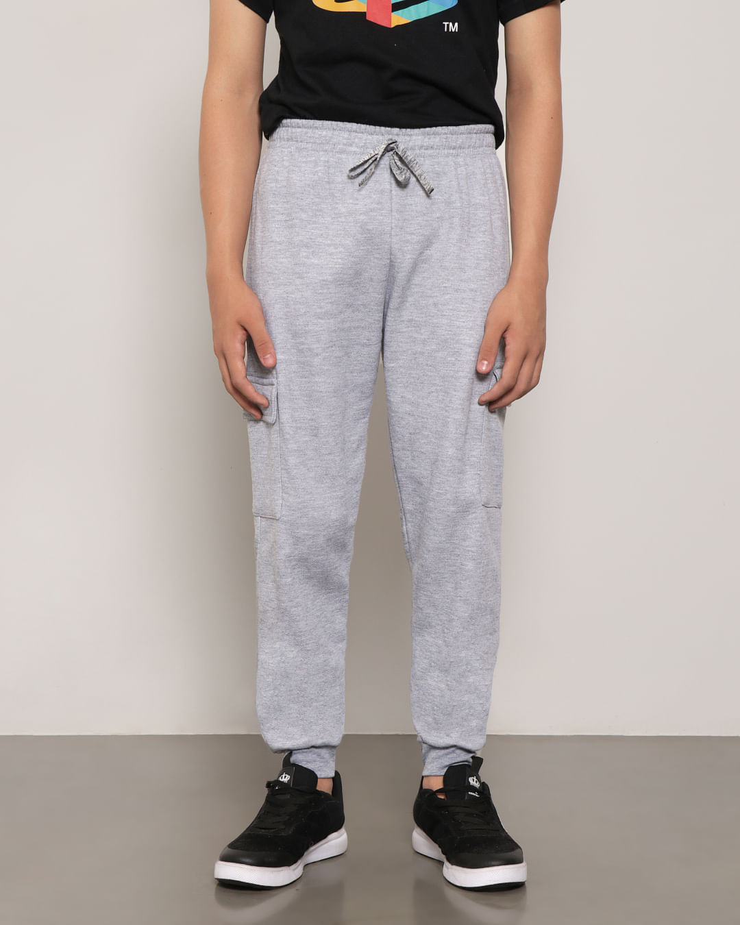 Calça Moletom Juvenil Jogger Com Bolso Cargo Cinza