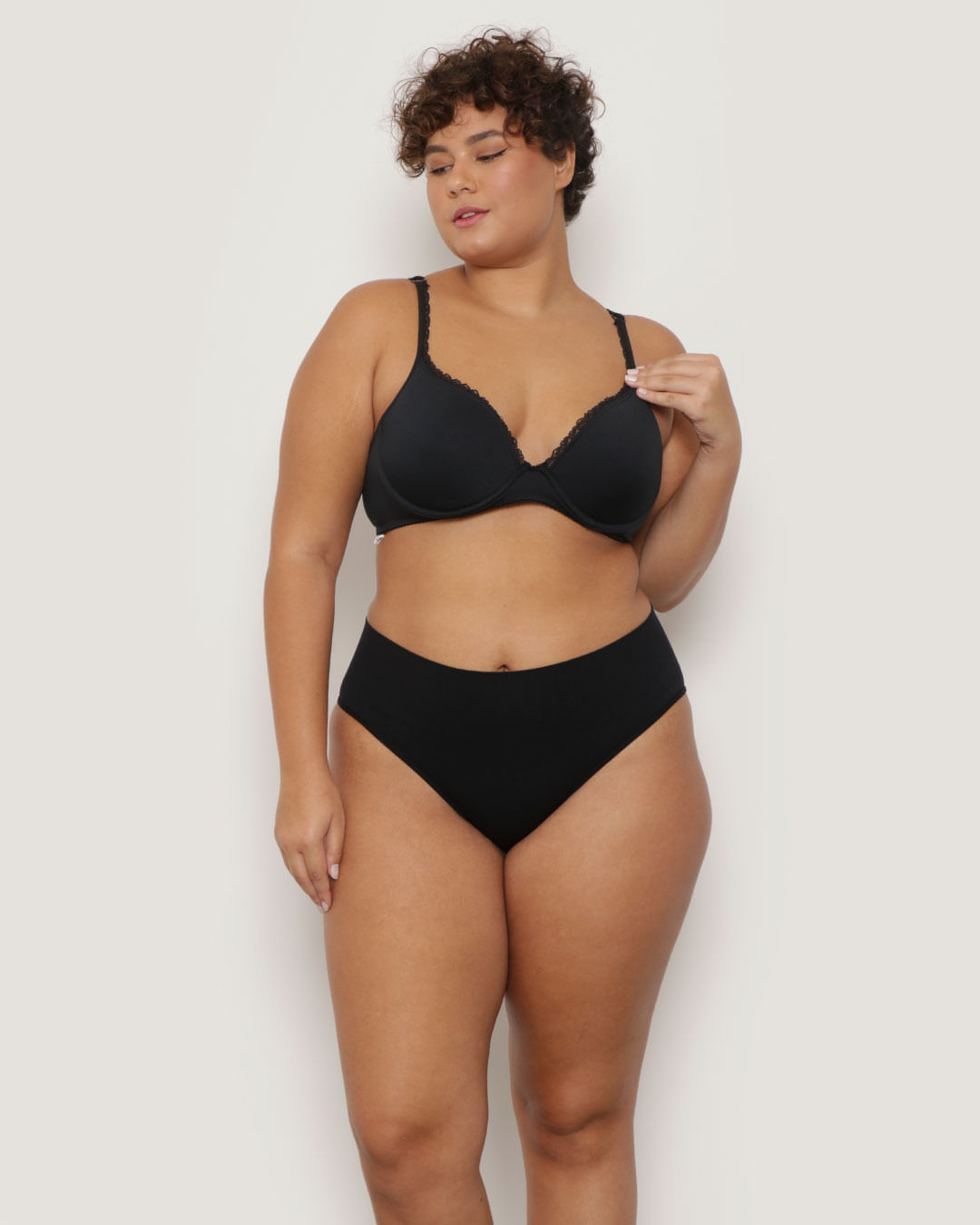 Sutiã Plus Size Feminino Base Com Bojo Casca Preto