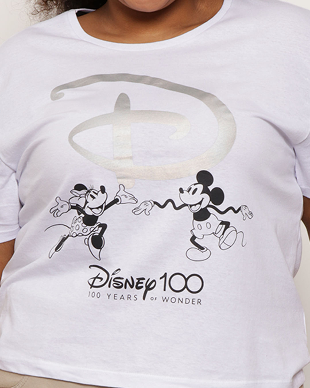 Blusa Plus Size Feminino Disney Estampa Minnie e Mickey Branca