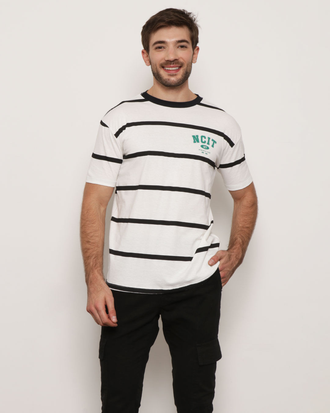 Camiseta Masculina Listrada Manga Curta Off White